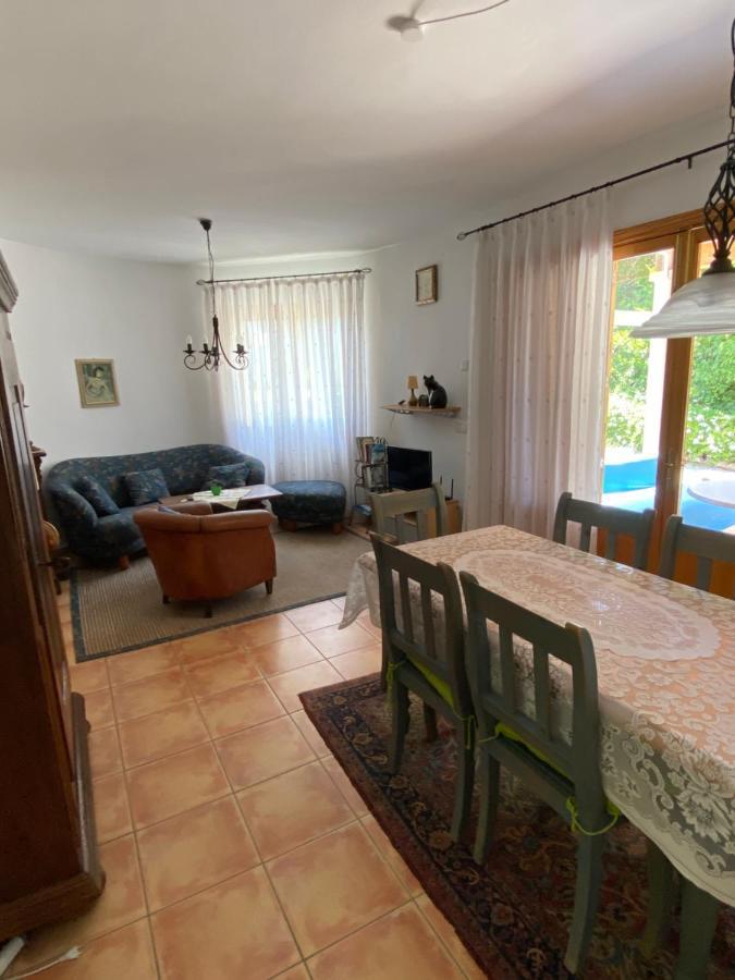 Bungalow Helma Holiday home